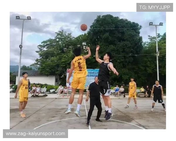 线上青少年篮球社区日益繁荣,带动全民健身热潮持续升温,线上篮球比赛